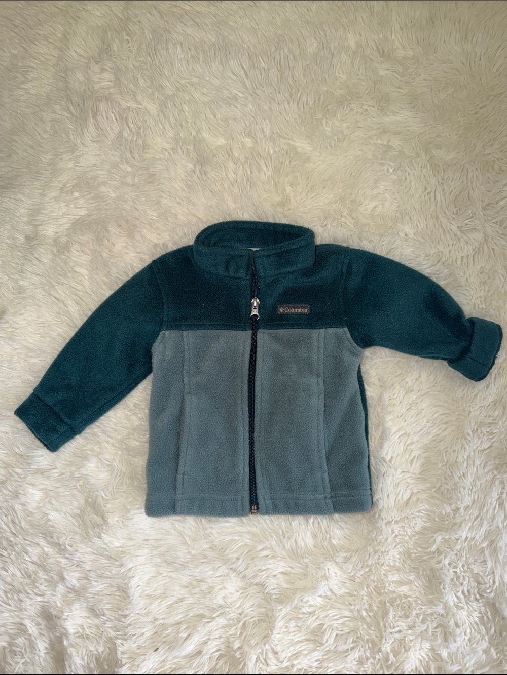 Infant 6-12 mos gently used Columbia Dark Green and Gray Fleece Jacket